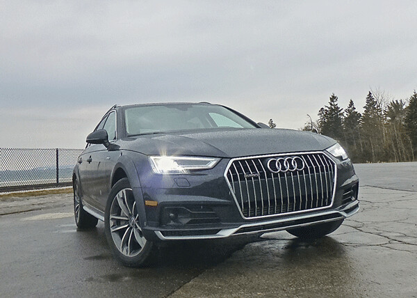 The allroad has the latest iteration of the signature Audi grille, and it never looked better. Photo credit: John Gilbert