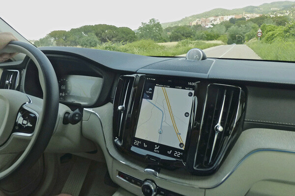 The navigation screen is easily led us down Spanish 2-lane roads near Barcelona. Photo credit: John Gilbert