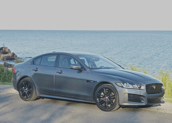 No scoops, no gimmicks, just exceptional sedan in the Jaguar XE livery. Photo credit: John Gilbert