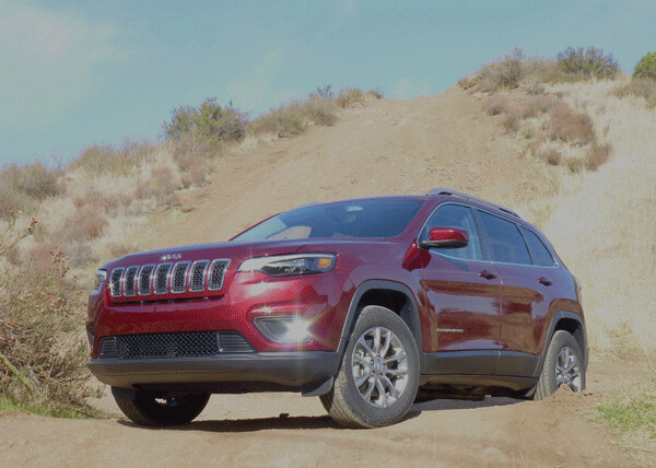 New 2019 Jeep Cherokee has lost the unique front end design, but is loaded with features. Photo credit: John Gilbert