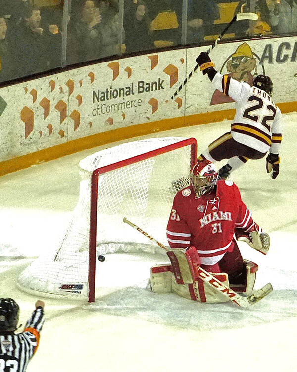 Jared Thomas, who rarely gets rewarded for his work, scored on a first-period breakaway to get UMD off to a 1-0 lead in Saturday's Miami game. Photo credit: John Gilbert