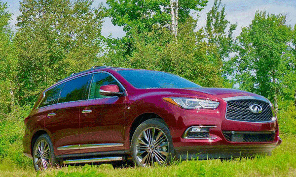 Infiniti QX60 has lots of power, FWD only, and this stunning “Deep Bordeaux” paint job. Photo credit: John Gilbert