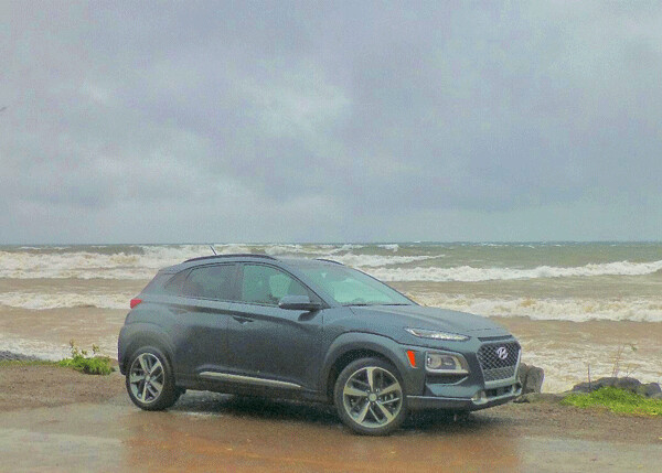 High winds and gale-force rain and waves didn’t faze the Kona’s AWD security. Photo by: John Gilbert