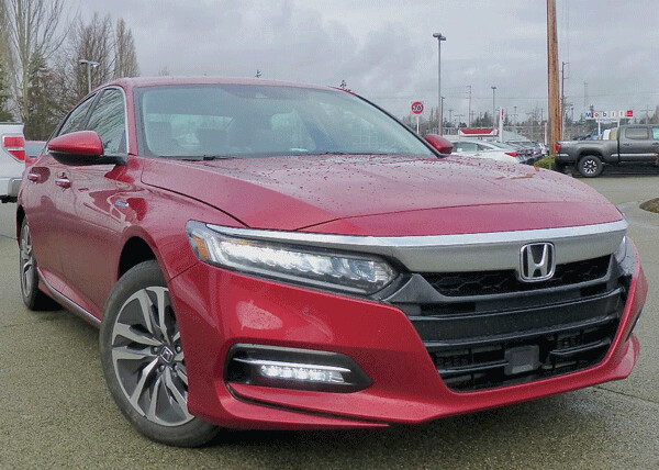 Dramatic restyling changes the personality of the 2019 Honda Accord Hybrid. Photo credit: John Gilbert