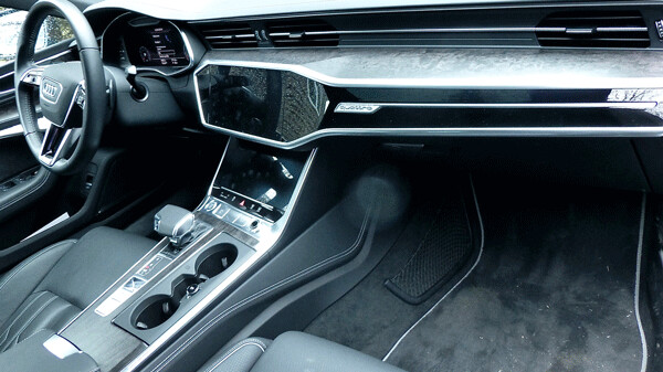 Wide, open spaces of A7 interior offer an inviting environment for driving or riding. Photo credit: John Gilbert