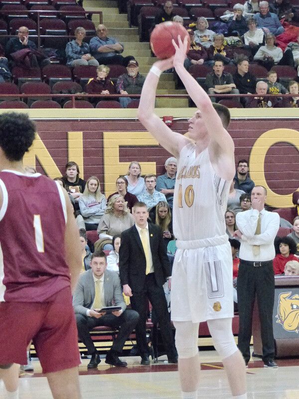 Brandon Myer calmly went 6-6 free throws and scored 31 in Friday's 85-73 loss to Northern State, but he became UMD's No. 2 career scorer in the process - then added a career best 45 points Saturday. Photo credit: John Gilbert