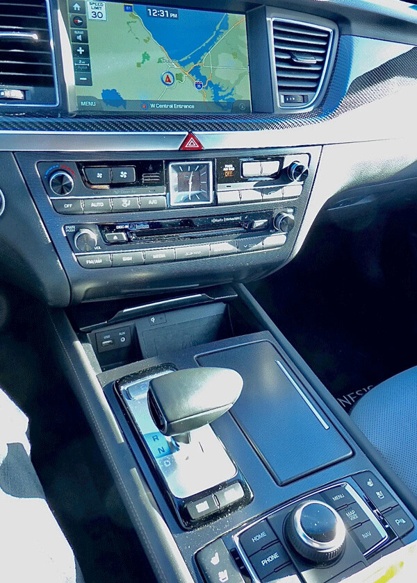 All components can be operated onto the nav screen by using the smart-knob on the console. Photo credit: John Gilbert 