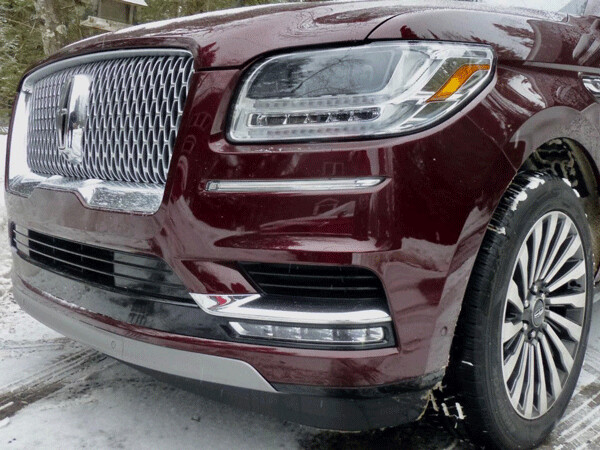 The nose of the new Navigator is adorned with a Continental emblem that lights up.  Photo credit: John Gilbert