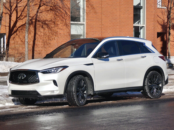  Infiniti QX50 stands out in any light, on new FWD platform. Photo credit: John Gilbert