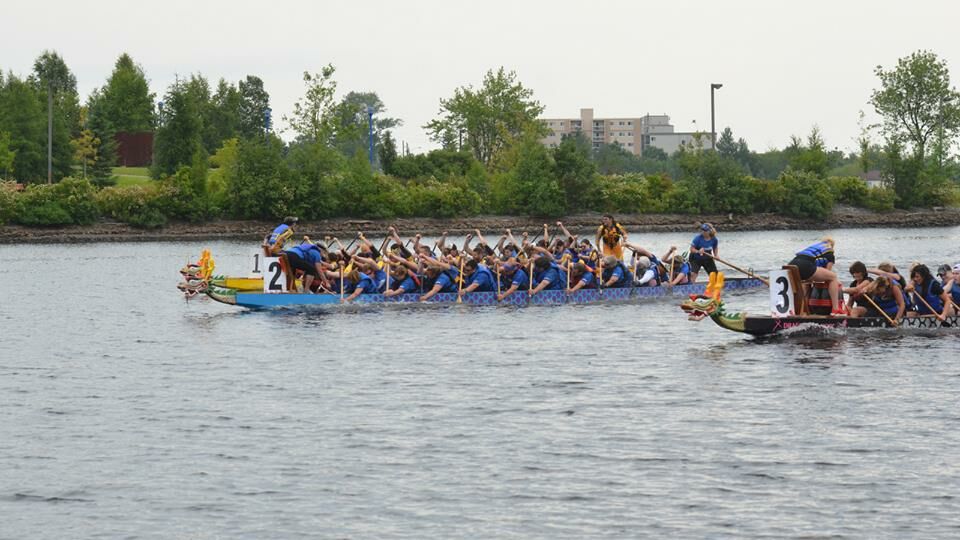 Dragon Boat Paddling - Barker's Island