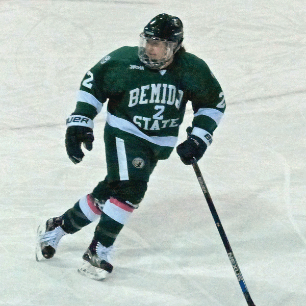 Sophomore Reilly Fawcett, a sophomore center from Proctor, set up the clinching goal in Saturday’s 2-0 Bemidji State victory over UMD. Photo Credit: John Gilbert